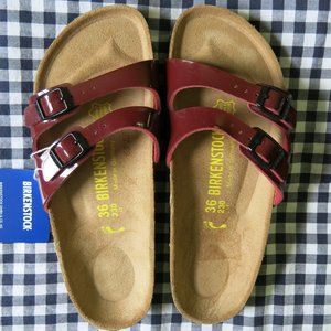NEW Birkenstock Ibiza Birko-Flor® sandal patent burgundy/garnet red EU 36 medium